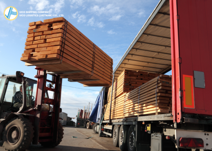 A forklift is loading cargo Logistics in Cambodia  