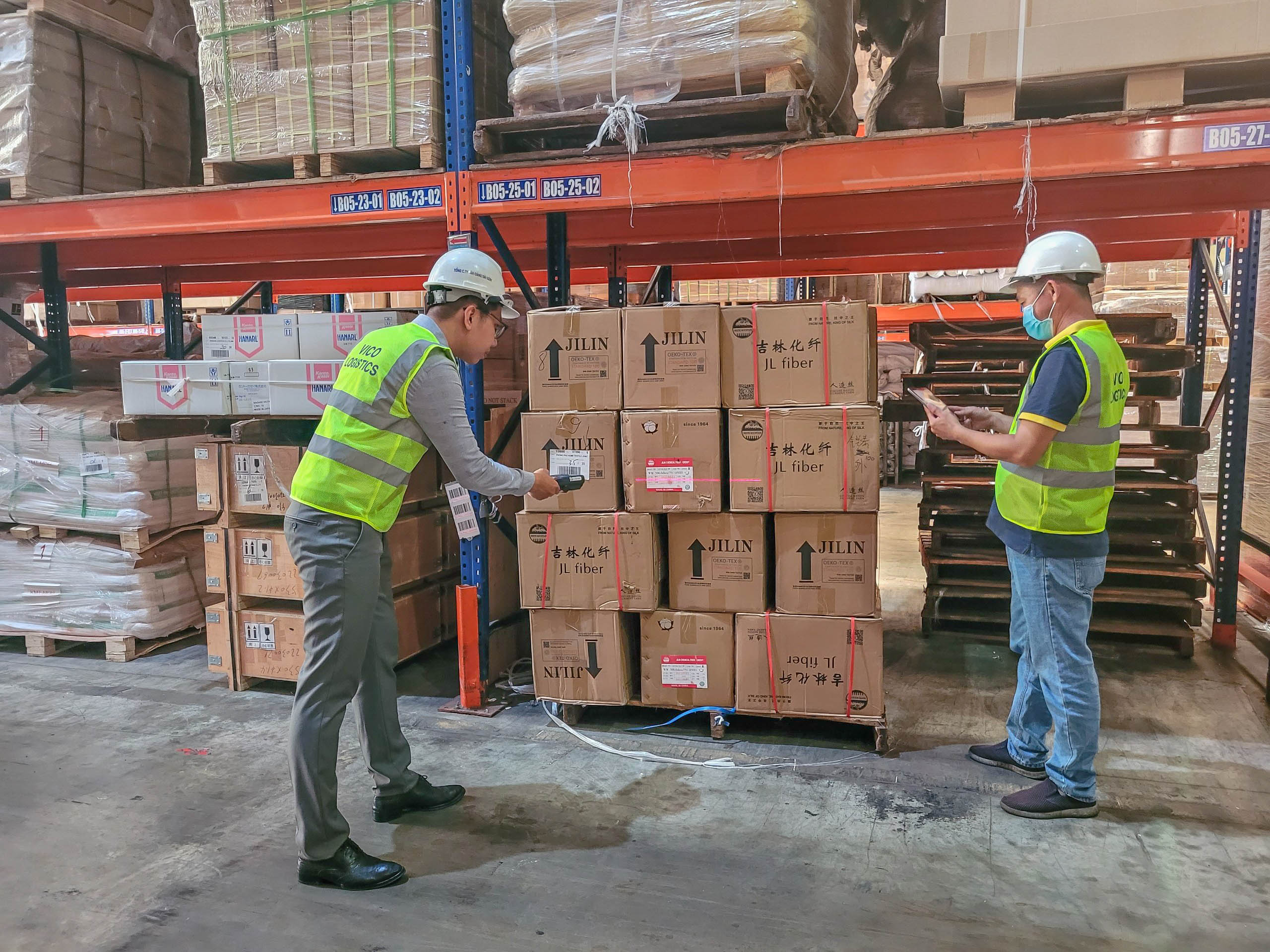 logistics expert checking commodity in warehouse